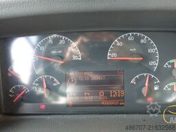 VOLVO UNVI SIGHTSEEING 65 Sitze EURO 5 (2 Stuck)