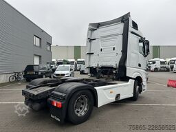 Mercedes-Benz Actros 1840 Streamspace / 583 dkm / Full Spoile...