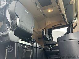 Mercedes-Benz Actros 1840 Streamspace / 583 dkm / Full Spoile...