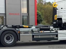MAN TGX 26.540 6x2 LL Abroller Hyva Titanium