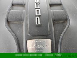 PORSCHE Macan S 3,0V6Diesel Alcanatara Kompass Burmester