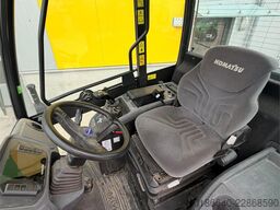 Komatsu WA80M-8E0