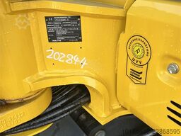 Komatsu PC38MR-5