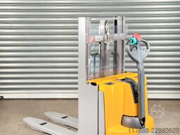 Jungheinrich EJD 220 - Service Neu - nur 1505 std. - Garantie