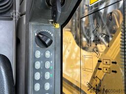 Caterpillar 336F L XE (New Undercarriage)