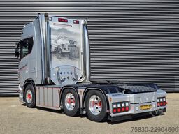 Scania S590 V8 6X4 / 2 TANKS / NL TRUCK! 80T