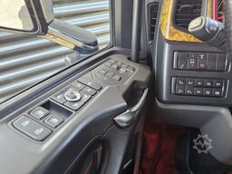 Scania S590 V8 6X4 / 2 TANKS / NL TRUCK! 80T
