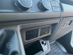 MAN TGE Kofferaufbau und Ladebordwand -Klima