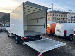 MAN TGE Kofferaufbau und Ladebordwand -Klima