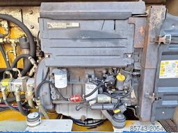 Liftlux SL205-25D4WDS/P Diesel, 4x4 Drive, Hydraulic Deck