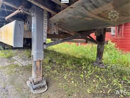 Krone Curtain-Side Trailer