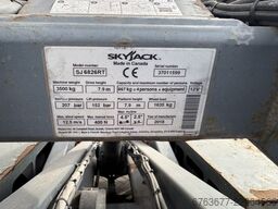 SKYJACK SJ 6826RT Schaarhoogwerker 10 M / Scissor / Arbeit