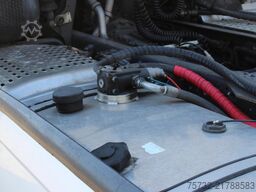 Iveco S-Way 570 Retarder Standklima Navi  Hydraulik