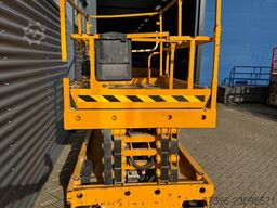 Haulotte Compact 12 Hoogwerker Schaarhoogwerker Schaarli...