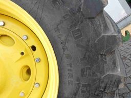 John Deere 7R 290