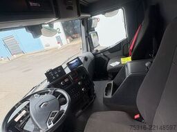 Renault C 460