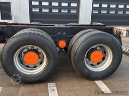 Iveco EUROTRAKKER 340 E 34 (POMPE MANUELLE / GRAND PO...