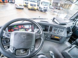 VOLVO FM 330
