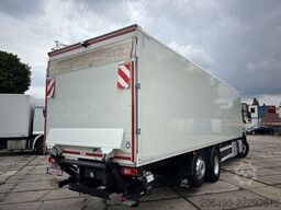 Volvo FM 330 , 6x2, 23 Pal., 2 t LBW