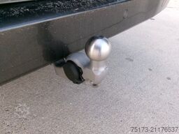 FORD Transit Custom 320L2 Limited Kombi AT AHK 2xSTür