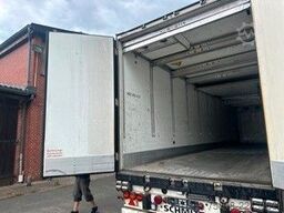 SCHMITZ CARGOBULL SCB S3B Kühlkoffer Schmitz Lenk Lift Bi-Temp Dop