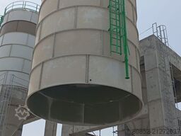 Polygonmach 500Tons capacity cement silo bolted type