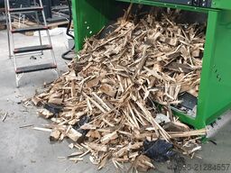 ROBUST P150 Twin - pallet crushing line