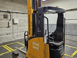 Jungheinrich ETV 325 2500kg 7400mm