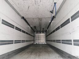 SCHMITZ SKO 24 LBW TAILLIFT SCB