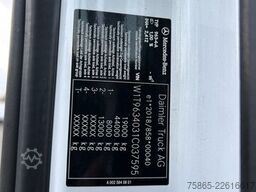 Mercedes-Benz Actros 1845 Gigaspace / Tacho V2 / 393 dkm / Bl...