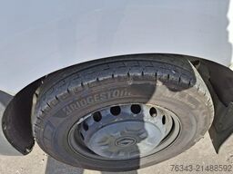 RENAULT MASTER F3500 2.3 DCI 145 - E6 - NACELLE 12 M