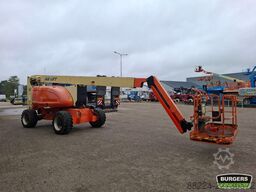 JLG 800AJ