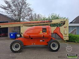 JLG 800AJ
