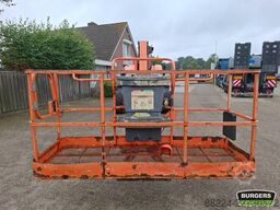 JLG 800AJ
