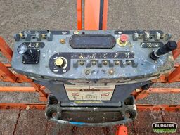 JLG 800AJ