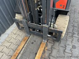 Linde H25T-02