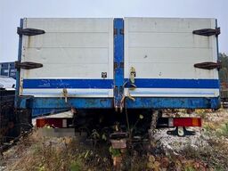 MAN 26.413 crane truck with 33 t/m Ferrari crane WATCH