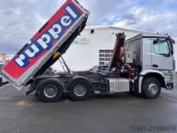 MERCEDES-BENZ Arocs 4 6x4 Dreiseitenkipper mit Kran