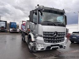 MERCEDES-BENZ Arocs 4   6x4 Dreiseitenkipper mit Kran