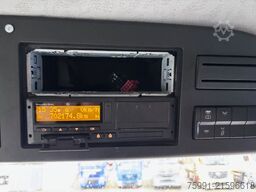 MERCEDES-BENZ Arocs 4   6x4 Dreiseitenkipper mit Kran