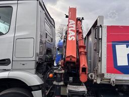 MERCEDES-BENZ Arocs 4 6x4 Dreiseitenkipper mit Kran
