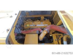 CATERPILLAR 352 mit CE und EPA