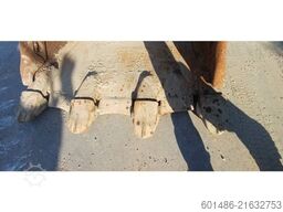 CATERPILLAR 352 mit CE und EPA