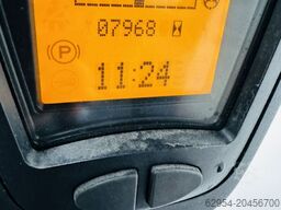 Linde E 25 L-01 Batterie Bj.16