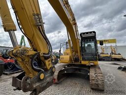 Komatsu HB215LC-3
