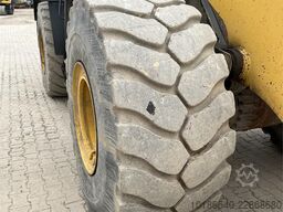 Komatsu WA470-7