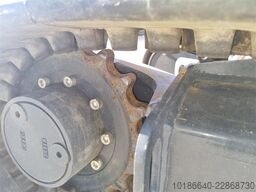 Komatsu PC16R-3HS