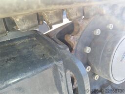 Komatsu PC16R-3HS