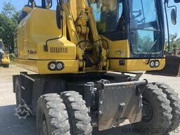 Komatsu PW160-11