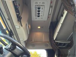 DAF XF 480 SSC STANDARD Intarder E6D !! Schubboden ...